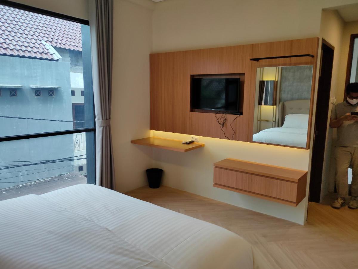 Adotel Jakarta Exterior photo