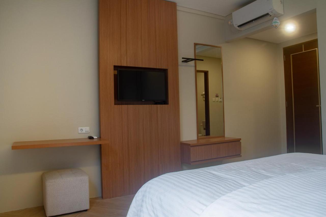 Adotel Jakarta Exterior photo
