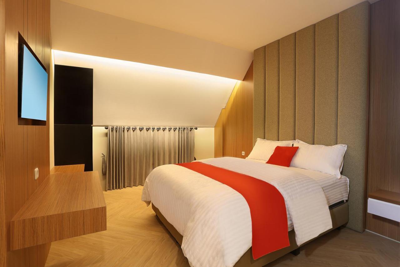 Adotel Jakarta Exterior photo